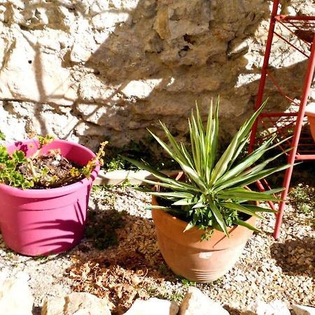 Le Loft Cosy - Centre Ville - Cadre Royal Sete Bagian luar foto