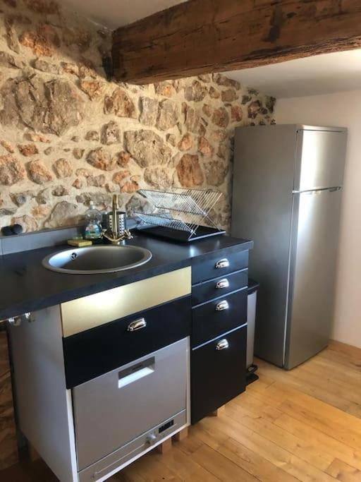 Le Loft Cosy - Centre Ville - Cadre Royal Sete Bagian luar foto