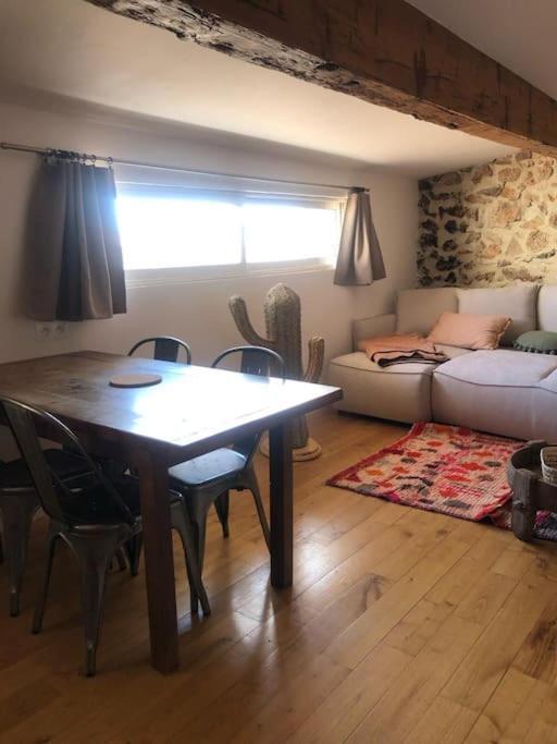 Le Loft Cosy - Centre Ville - Cadre Royal Sete Bagian luar foto
